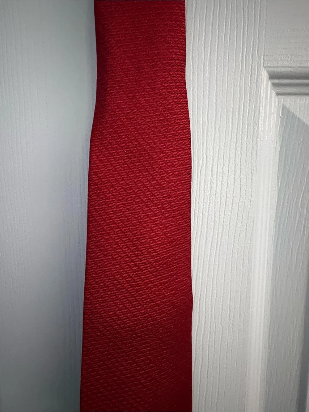 Tommy Hilfiger Solid Textured Red Mens Tie